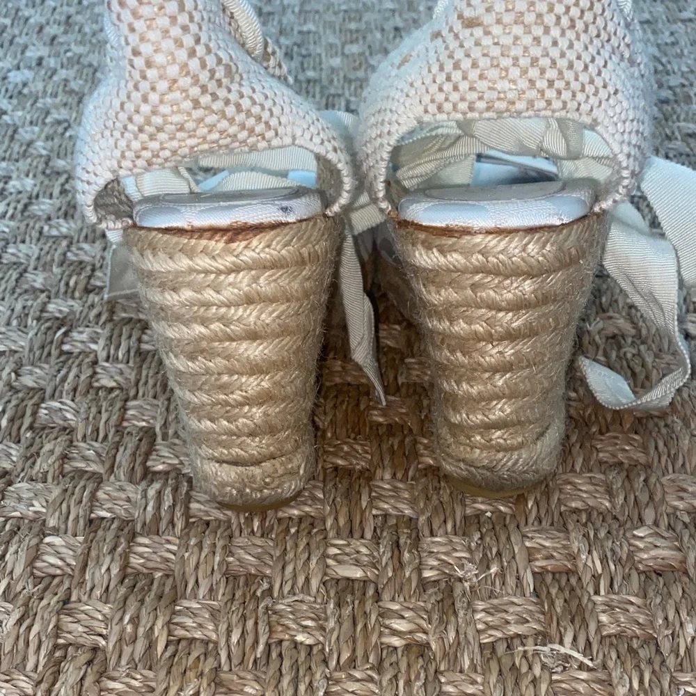 Coach Women's Cream White Wedge Espadrille Sandals Sz 8 - Picture 10 of 14